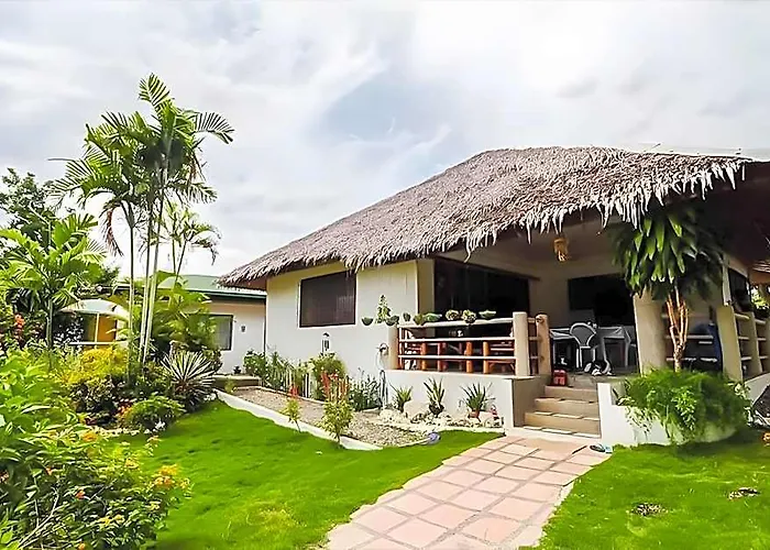 Gerty's Tourist Powered By Cocotel Hotel Cebu Stadt