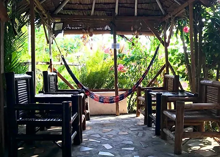 Gerty's Tourist Powered By Cocotel Hotel Cebu Stadt